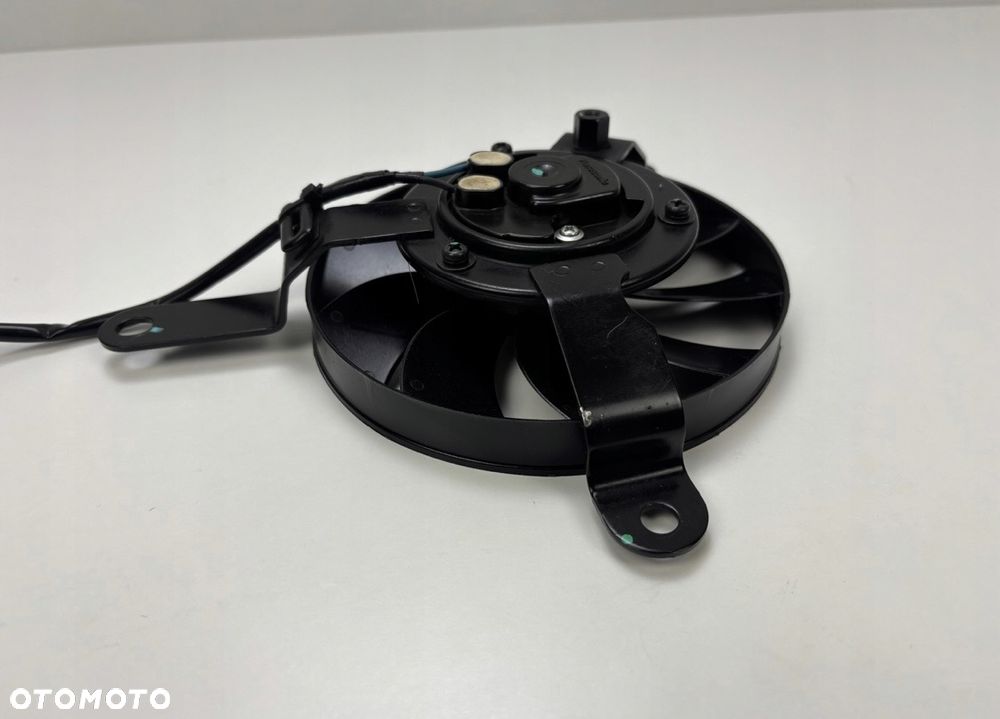 Prawy wentylator Ducati Multistrada 1200 2013-15 Oryginał - 14