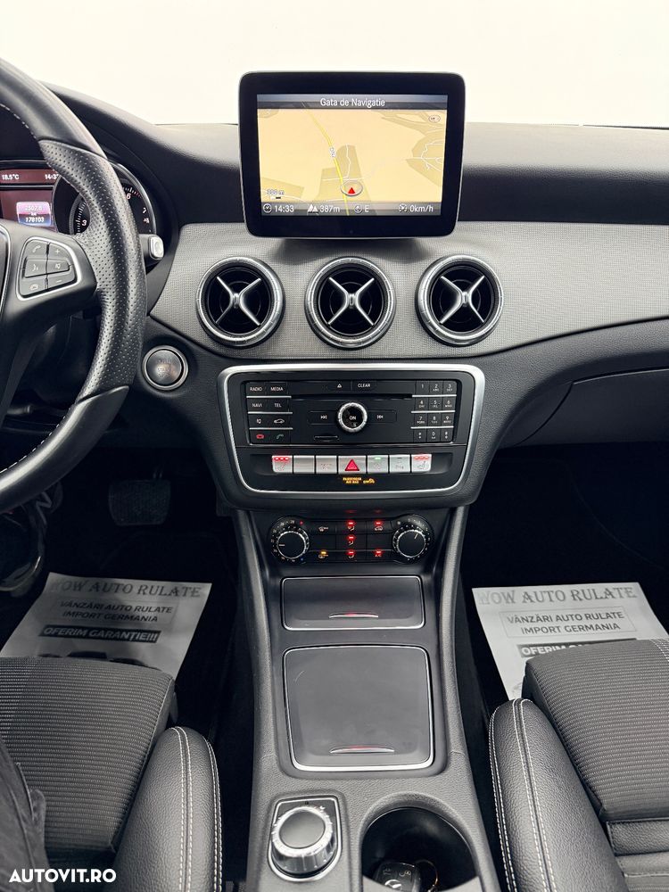 Mercedes-Benz CLA 180 7G-DCT AMG Line - 23