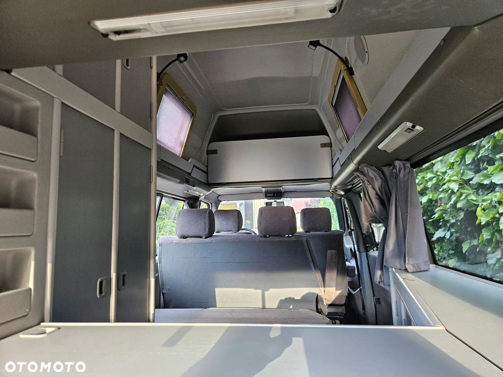 Volkswagen California - 27