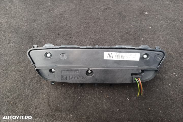 Comanda AC 13273093 13273093 Opel Insignia A [2008 - 2014] Liftback 5 - 3