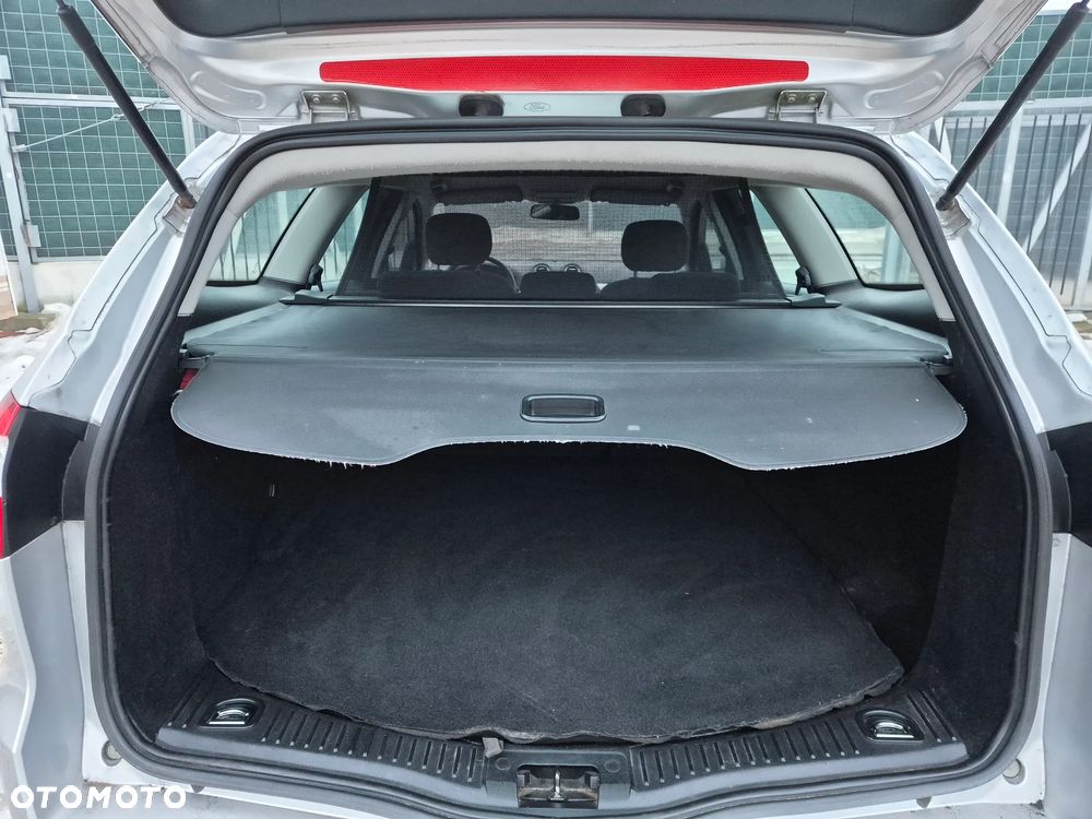 Ford Mondeo 2.0 TDCi Viva Trend - 14