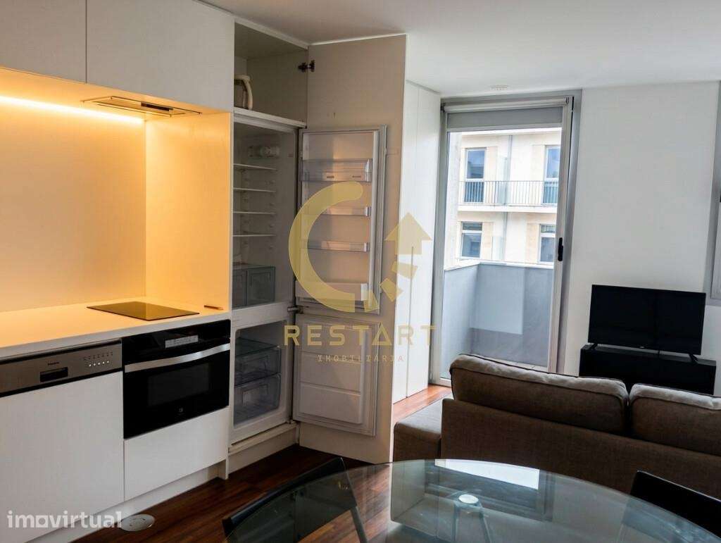T3 Duplex na Rua de Camões - Porto - Grande imagem: 2/26