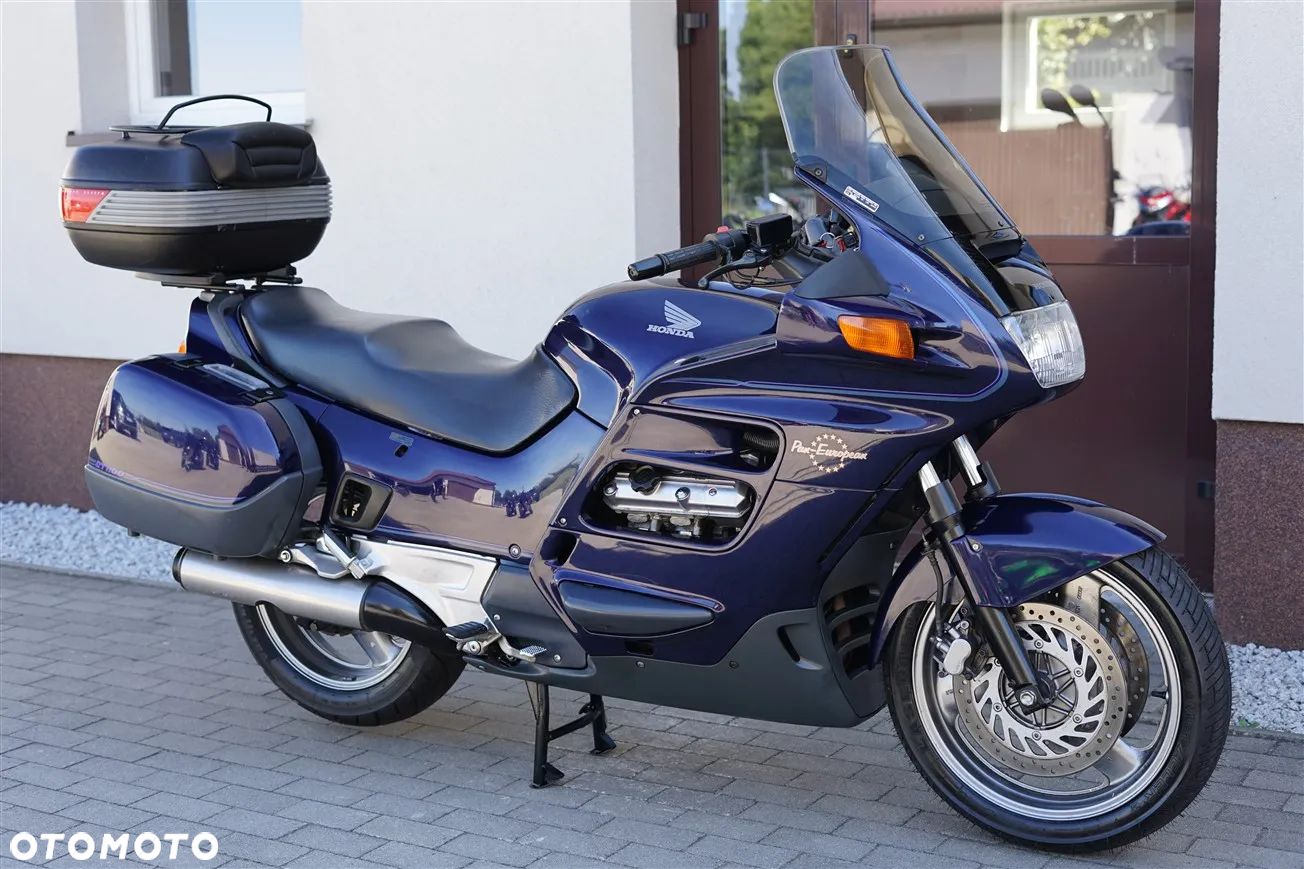 Honda ST - 1