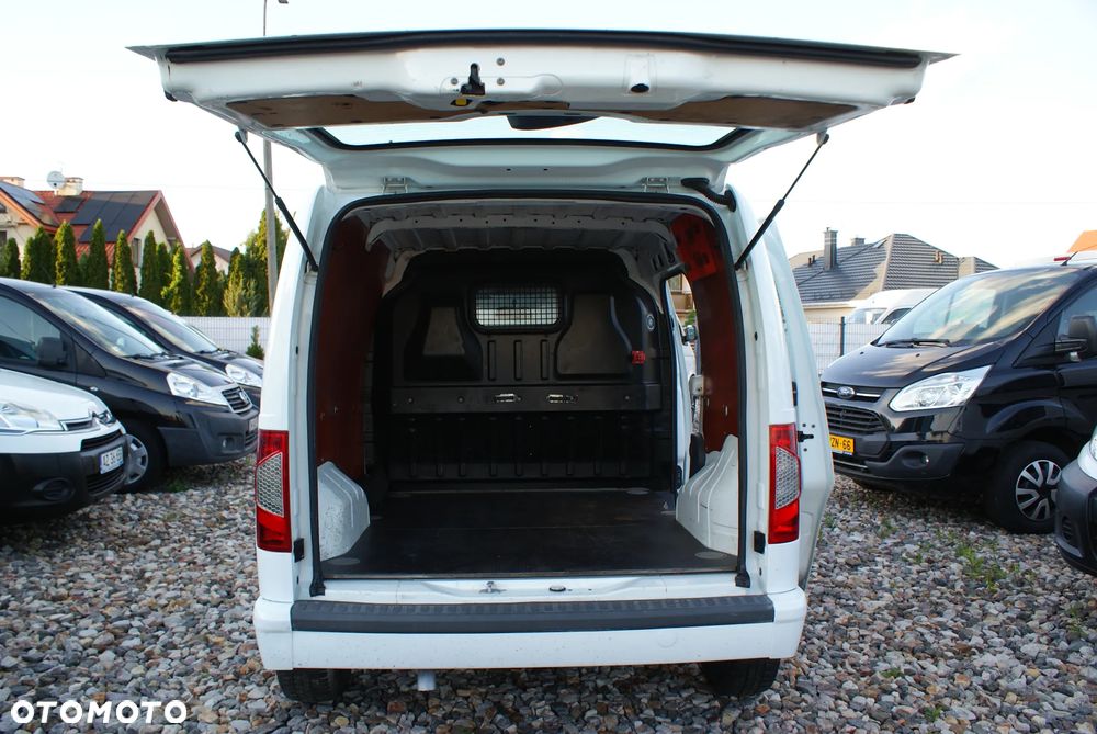 Ford Transit Connect - 7