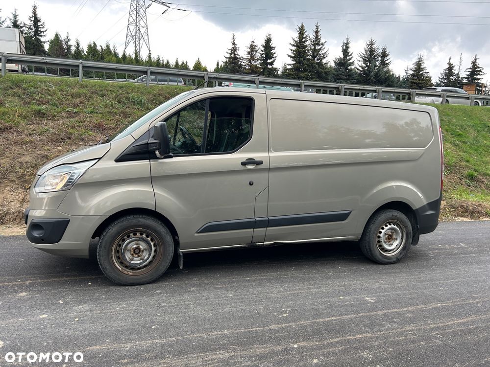 Ford Transit Custom - 10