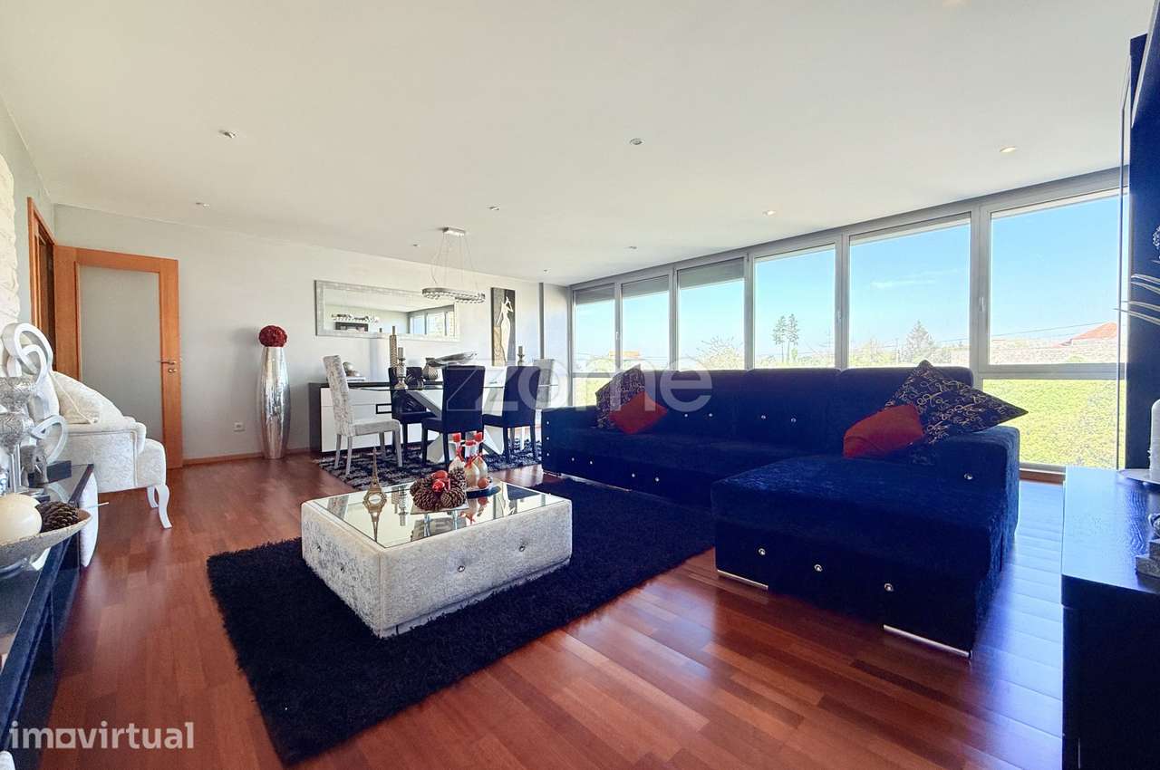 Apartamento T3 em Condomínio Fechado- Vilar do Pinheiro, Vila do Co... - Grande imagem: 2/35