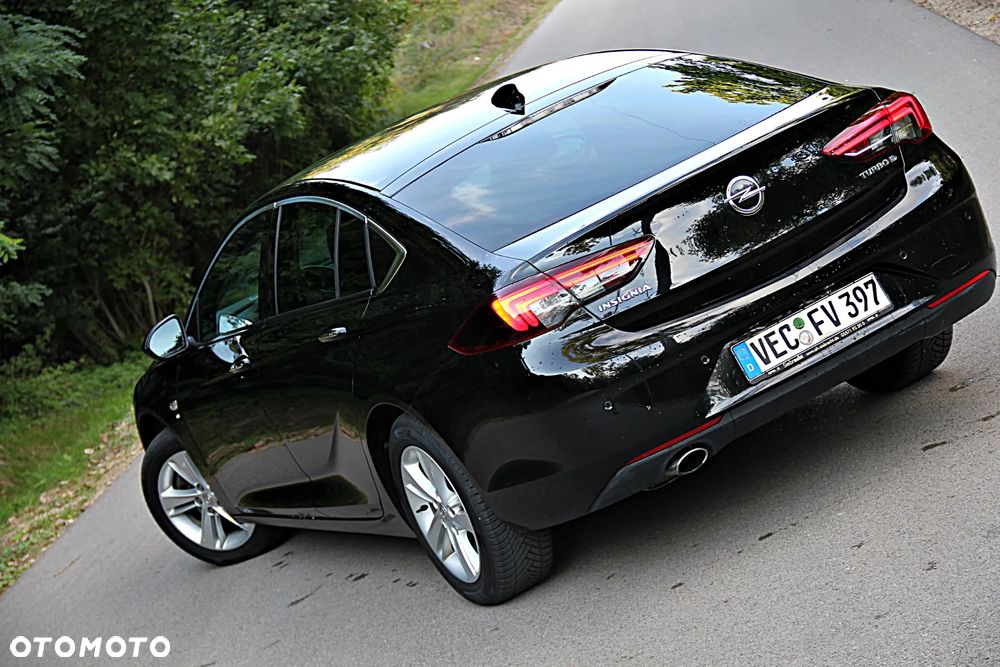 Opel Insignia 2.0 CDTI automatik Business Edition - 4