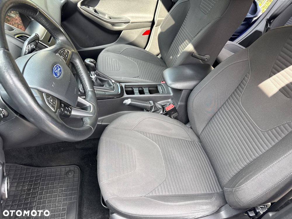 Ford Focus 1.5 TDCi Titanium - 11