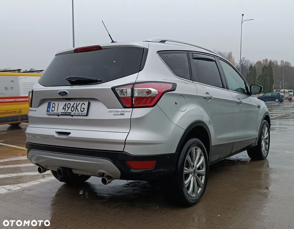 Ford Escape 2.0 EcoBoost AWD Titanium - 3