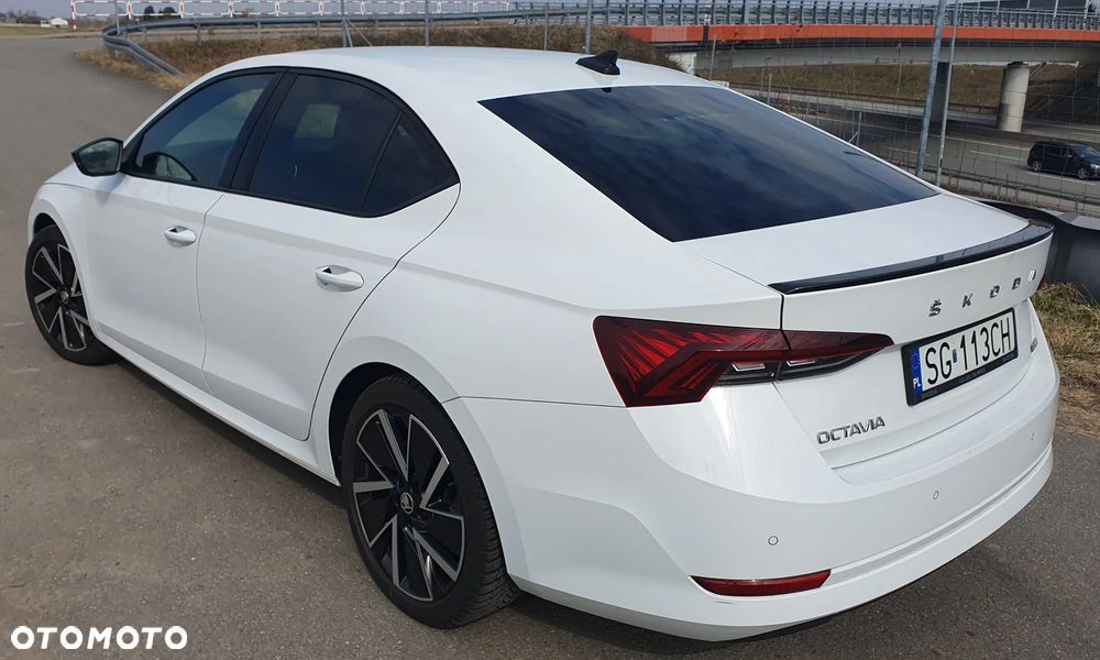 Skoda Octavia 1.5 TSI e-Tec Sportline DSG - 9