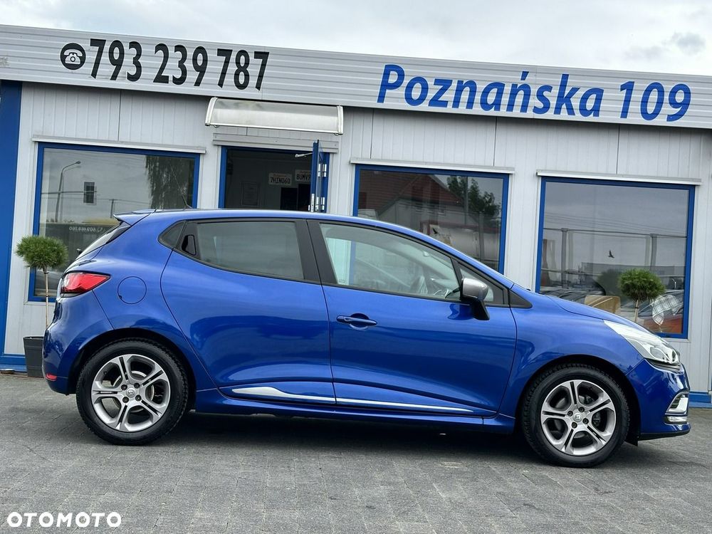 Renault Clio - 20