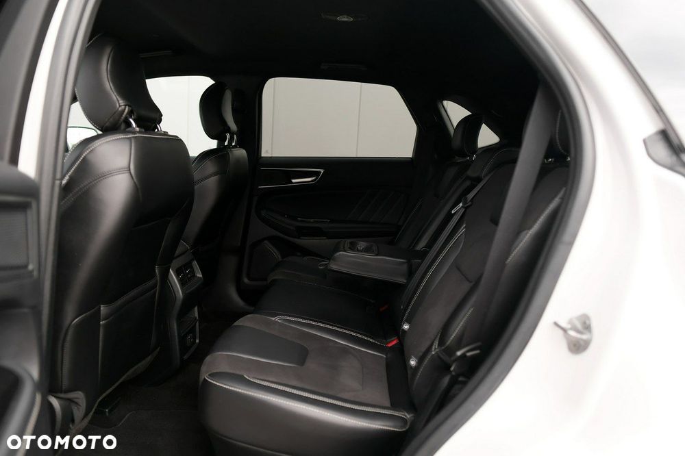Ford Edge - 40