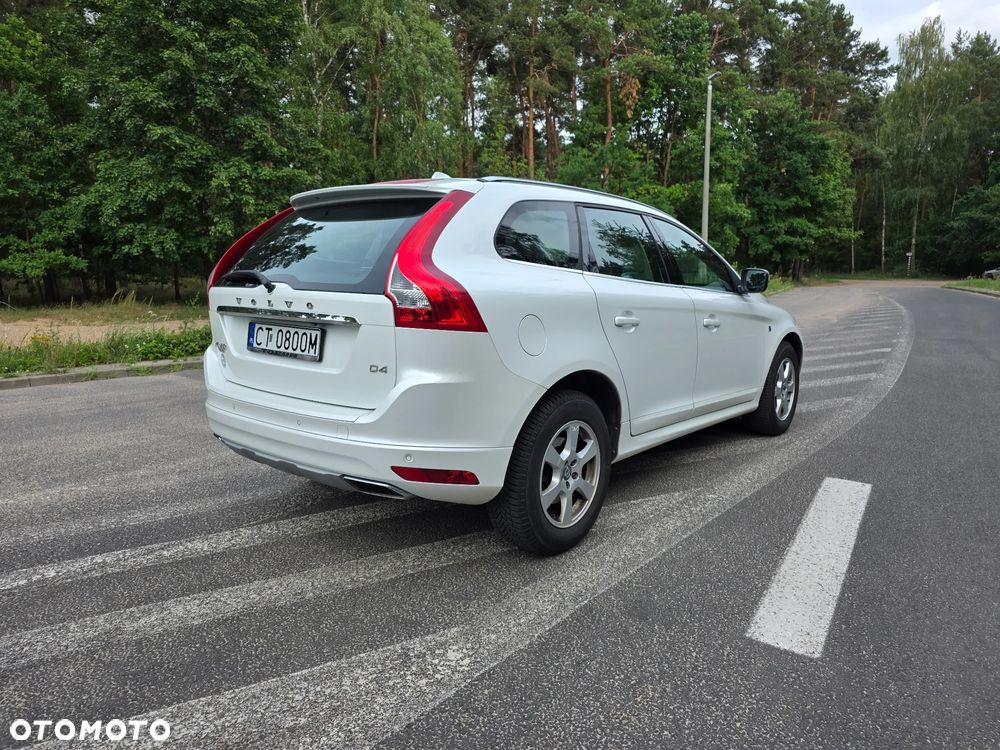 Volvo XC 60 D4 Drive-E Ocean Race - 6