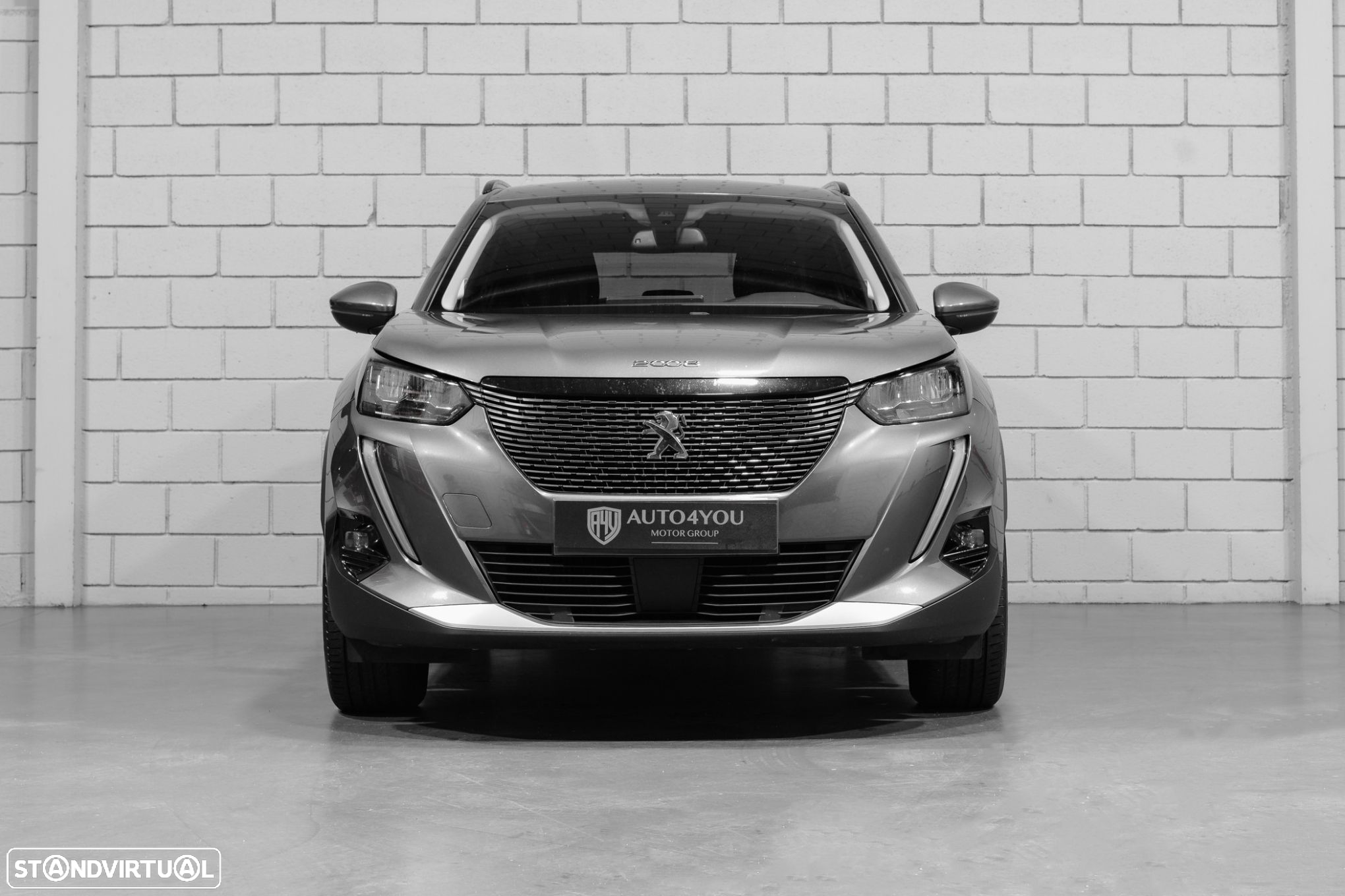 Peugeot 2008 1.2 PureTech Allure EAT8 - 3