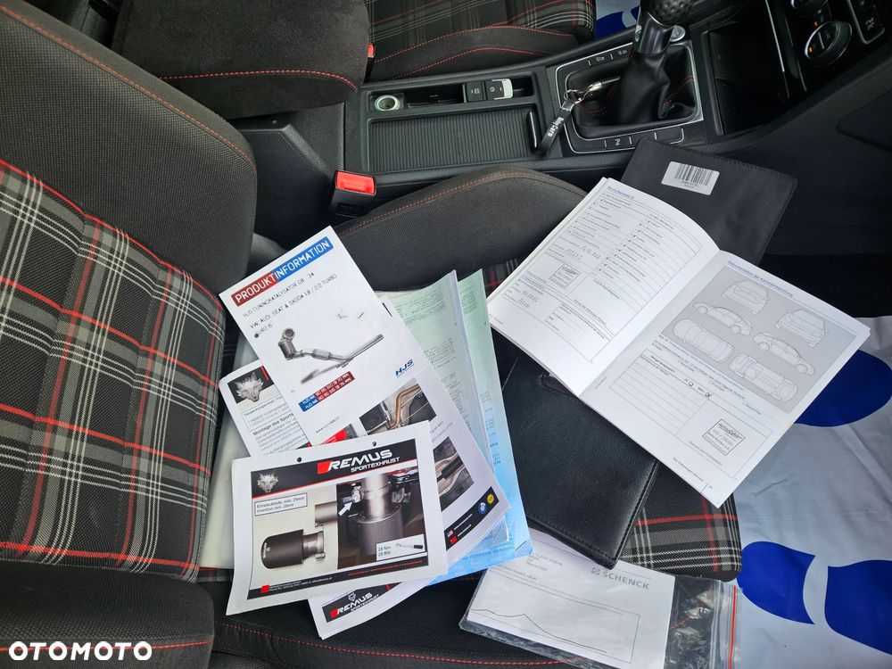 Volkswagen Golf GTI Performance BlueMotion Technology - 25