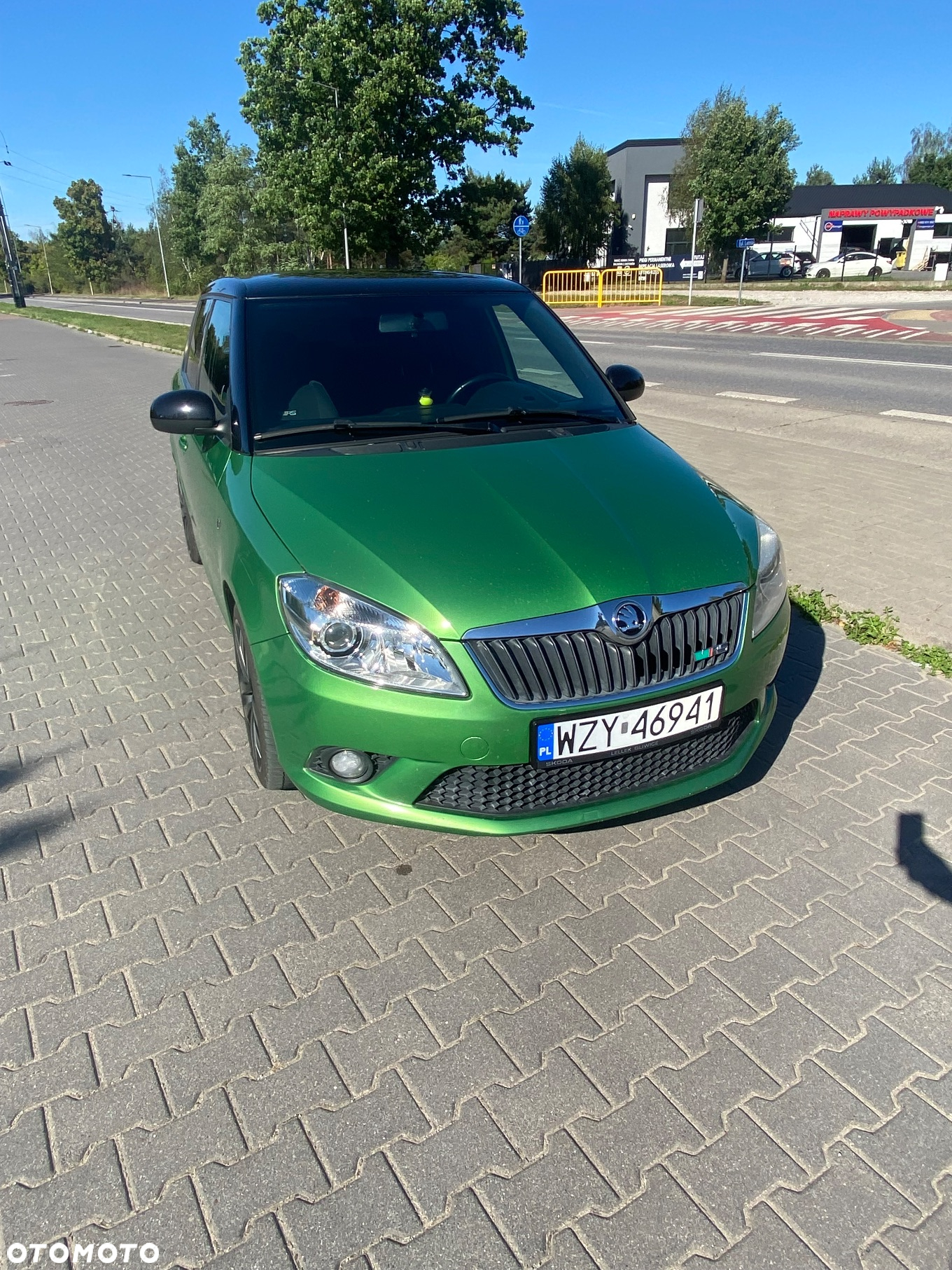 Skoda Fabia 1.4 TSI DSG RS - 2