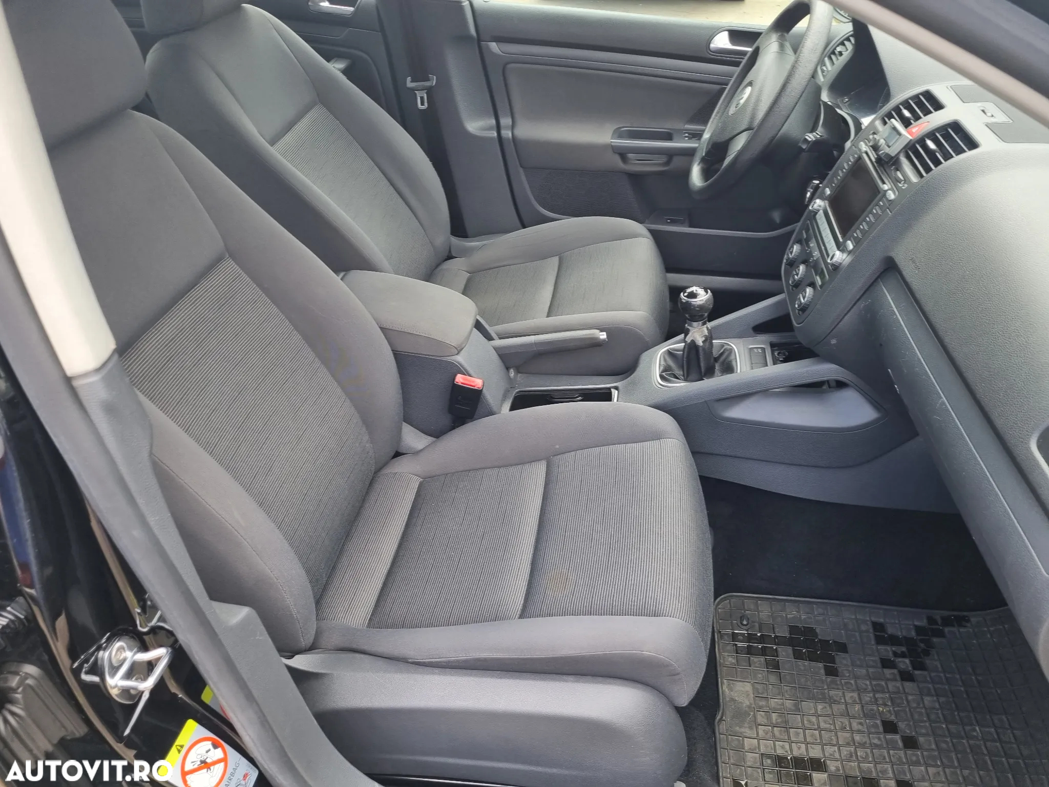 Volkswagen Golf 1.9 TDI DPF Goal - 15