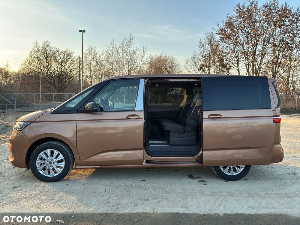 Volkswagen Multivan - 10