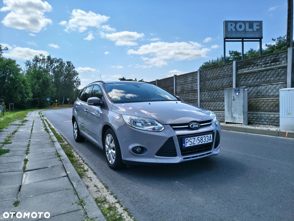 Ford Focus - 33