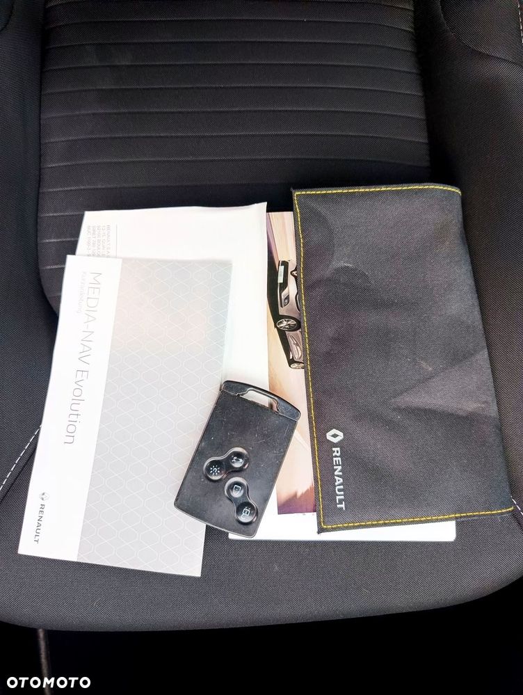 Renault Clio 1.2 16V Limited EU6 - 31