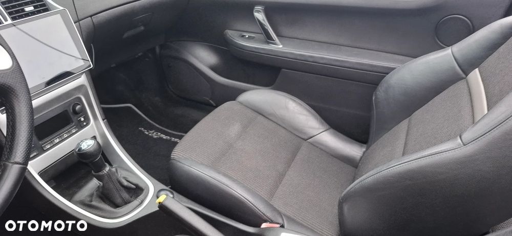 Peugeot 307 CC 2.0 - 13