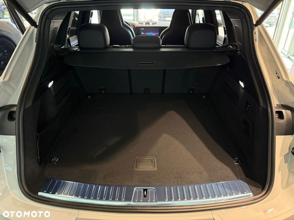 Porsche Cayenne - 28
