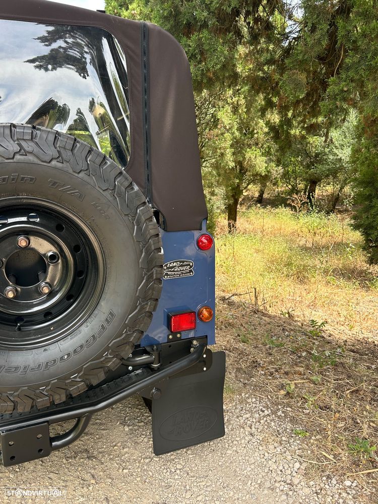 Land Rover Defender 90 2.5 Td5 Soft Top - 7