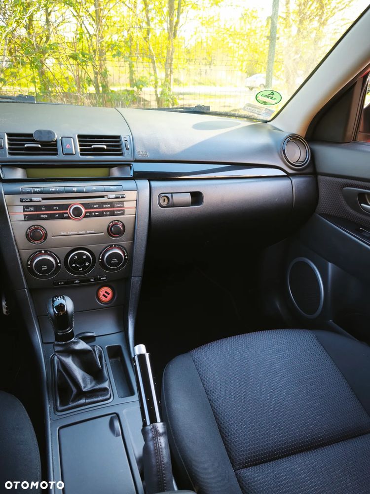 Mazda 3 2.0 Sport - 13