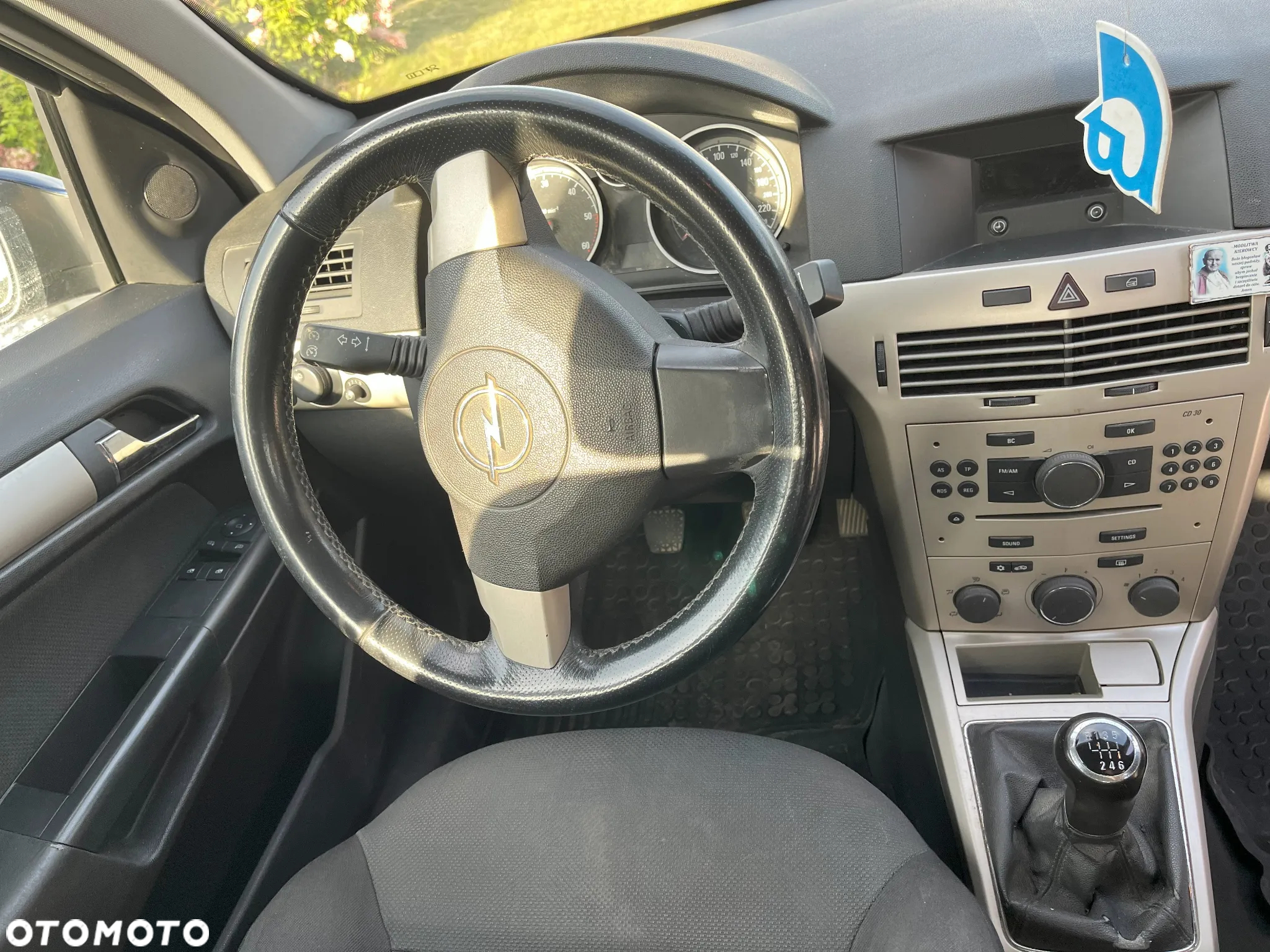 Opel Astra - 8