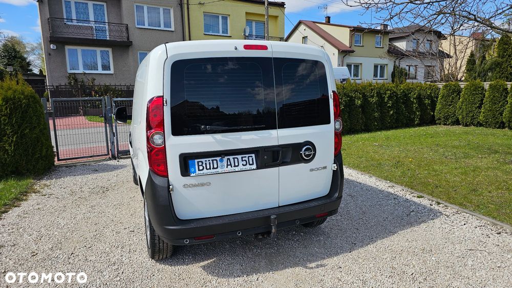 Opel Combo - 25