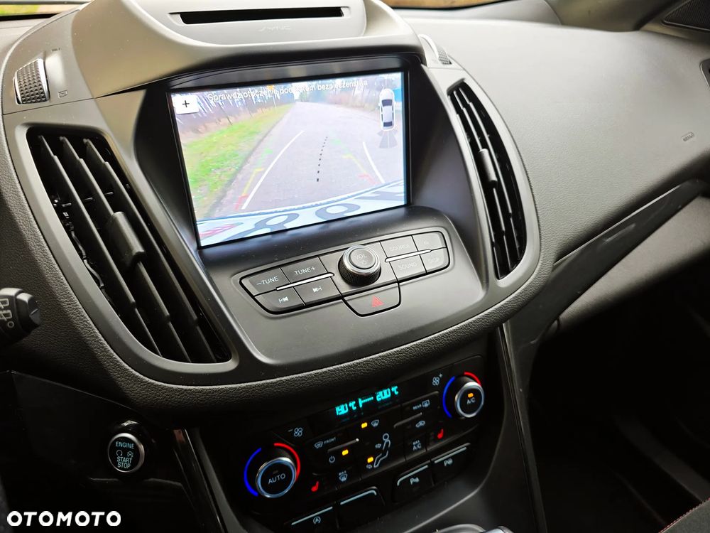 Ford Kuga 2.0 TDCi 4x4 ST-Line - 16