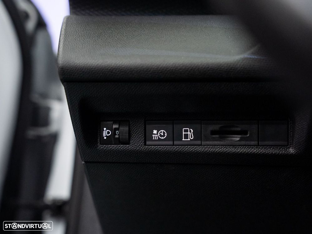 Peugeot 308 1.6 Hybrid Active Pack e-EAT8 - 20