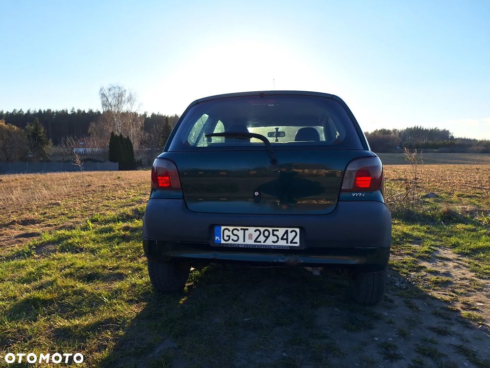 Toyota Yaris - 3