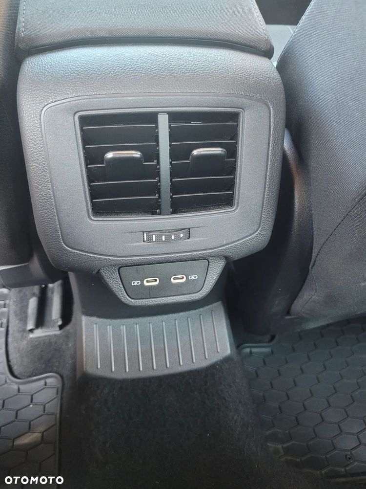 Volkswagen T-Roc 1.5 TSI Life - 7