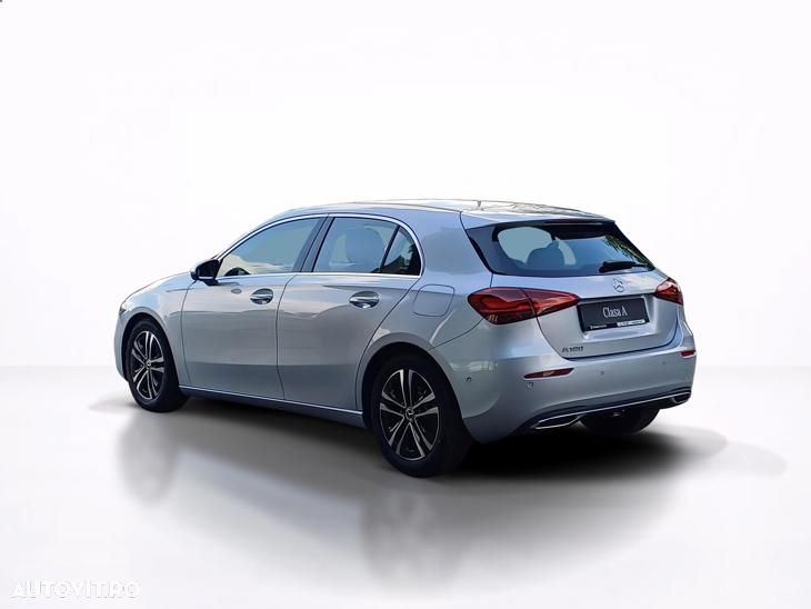 Mercedes-Benz A 180 7G-DCT Special Edition - 8