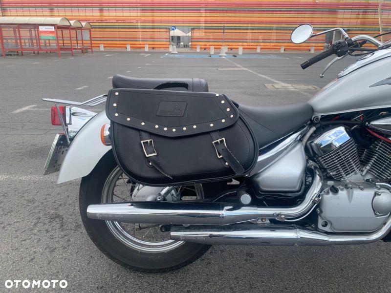 Suzuki Intruder - 11