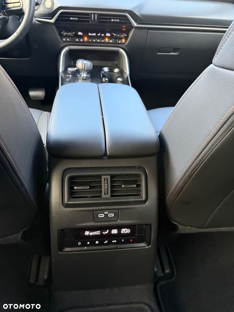 Mazda CX-90 - 26