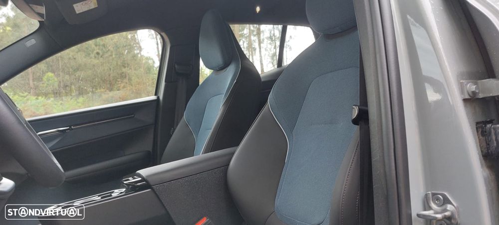 Volvo EX30 Single Motor Extended Range RWD Core - 9