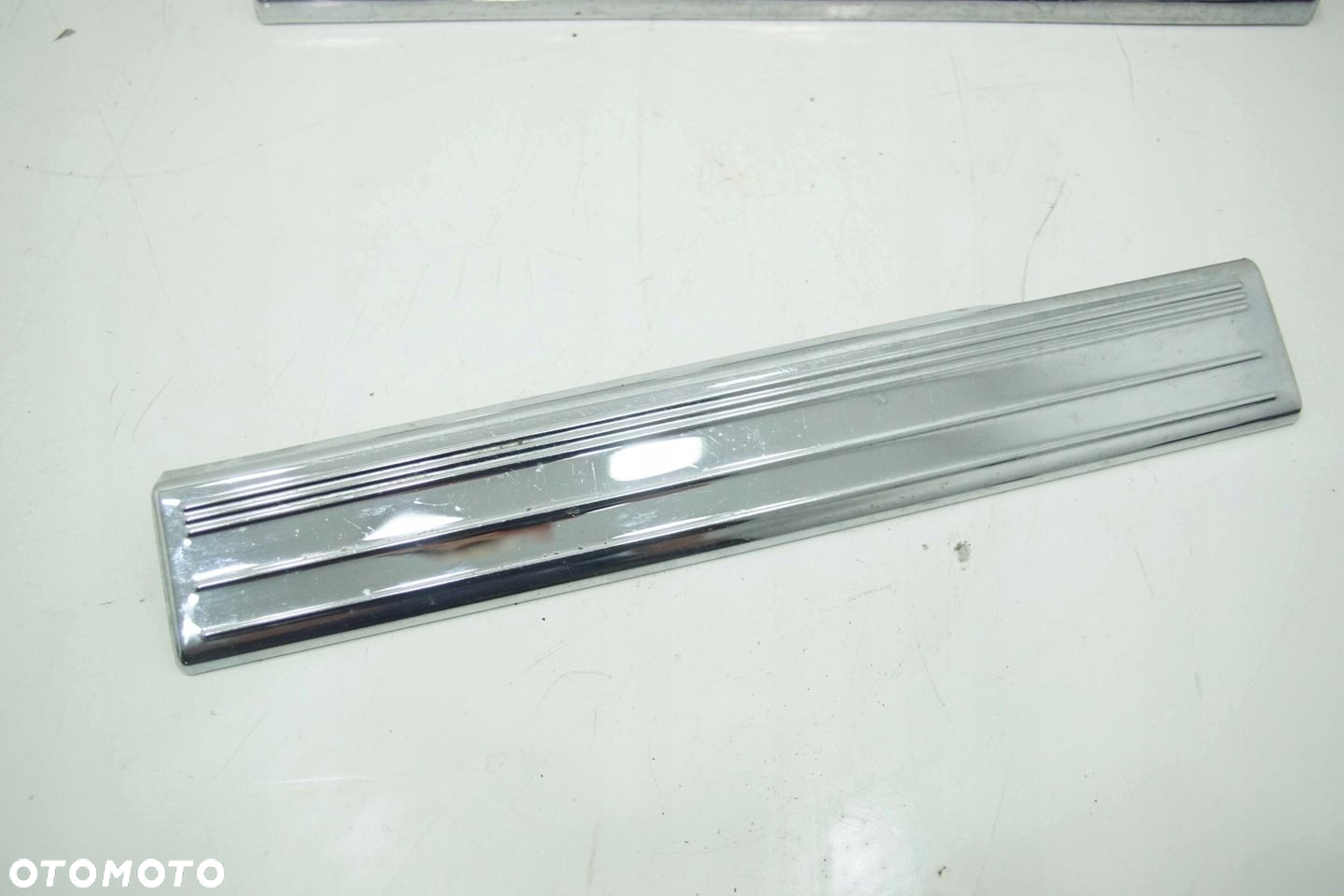 LISTWY PROGOWE CHROM KPL MERCEDES W220 5.5 AMG - 6