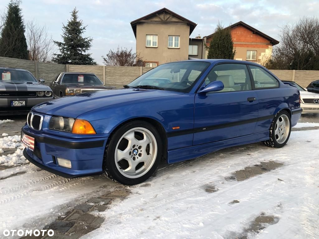 BMW M3 Standard - 3