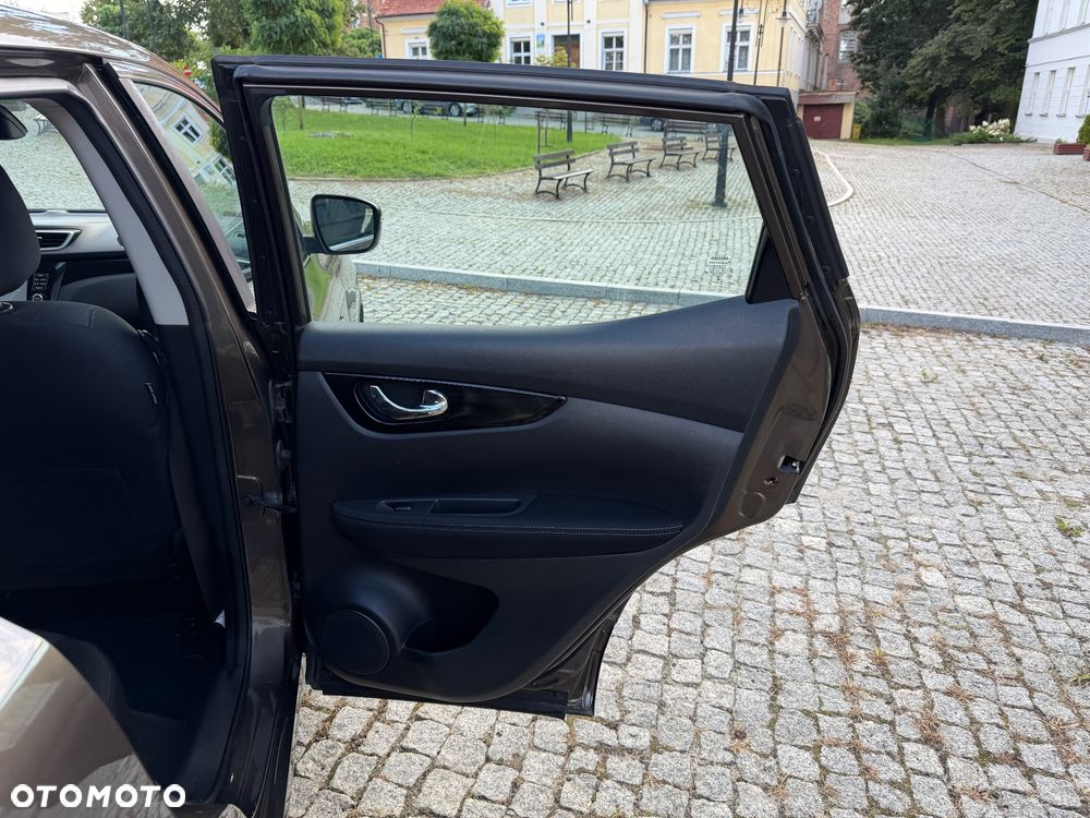 Nissan Qashqai 1.2 DIG-T Tekna+ - 23