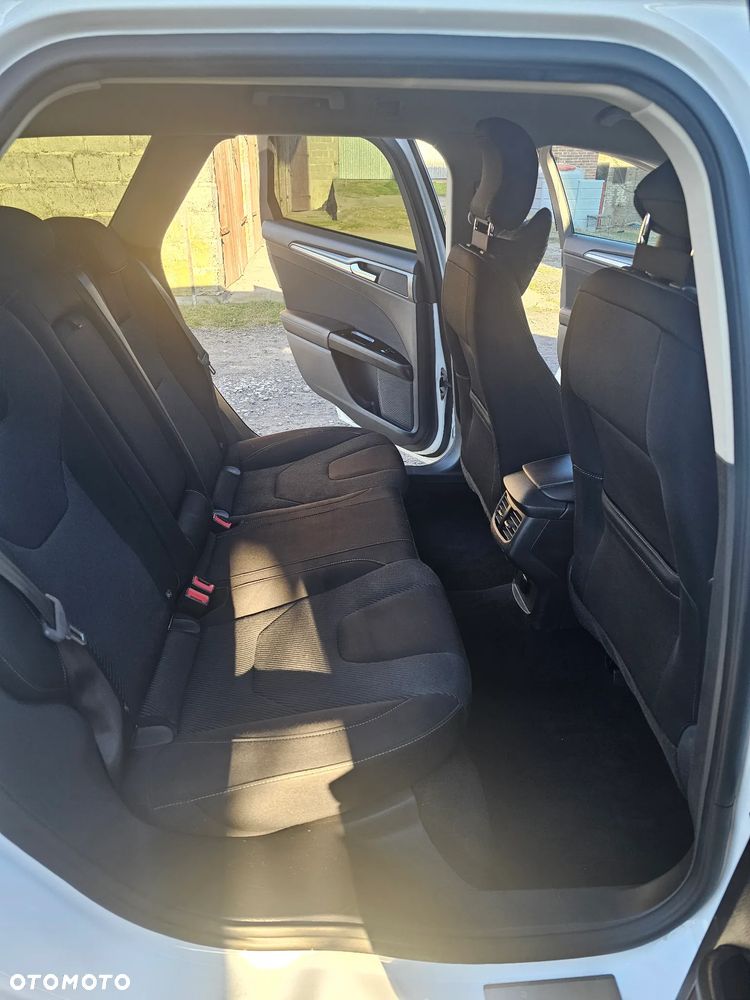 Ford Mondeo 2.0 TDCi Start-Stopp PowerShift-Aut Business Edition - 5