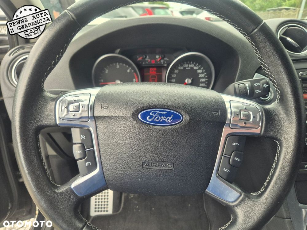 Ford Mondeo - 23