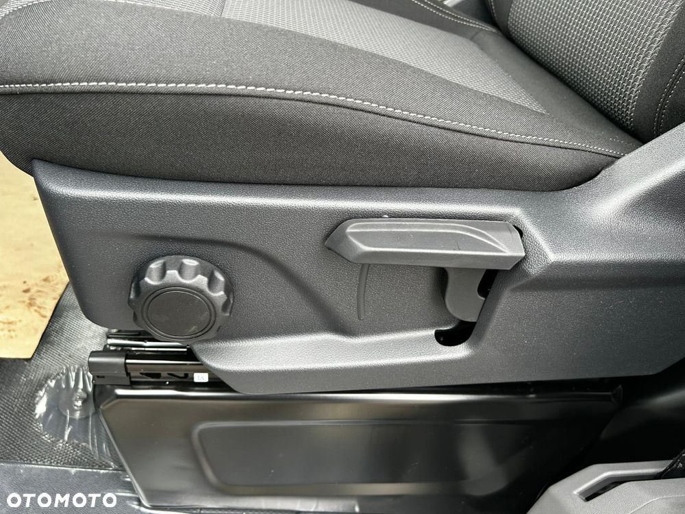Volkswagen Transporter - 12
