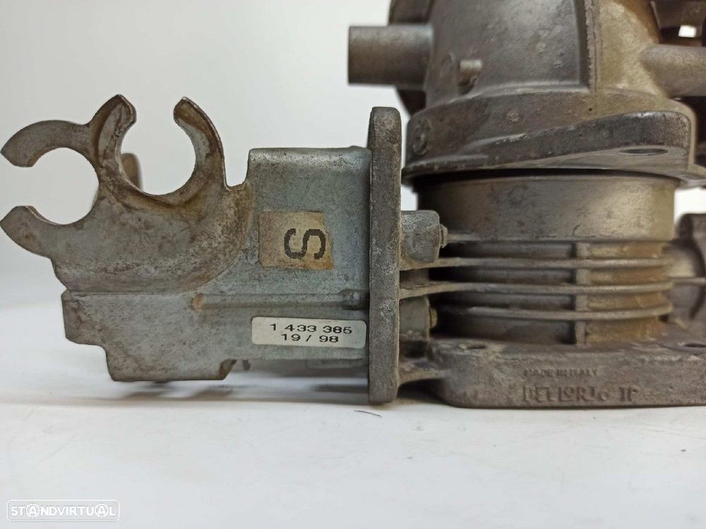 CORPO DE BORBOLETAS BMW SERIE 5 BERLINA (E39) 523I - 3