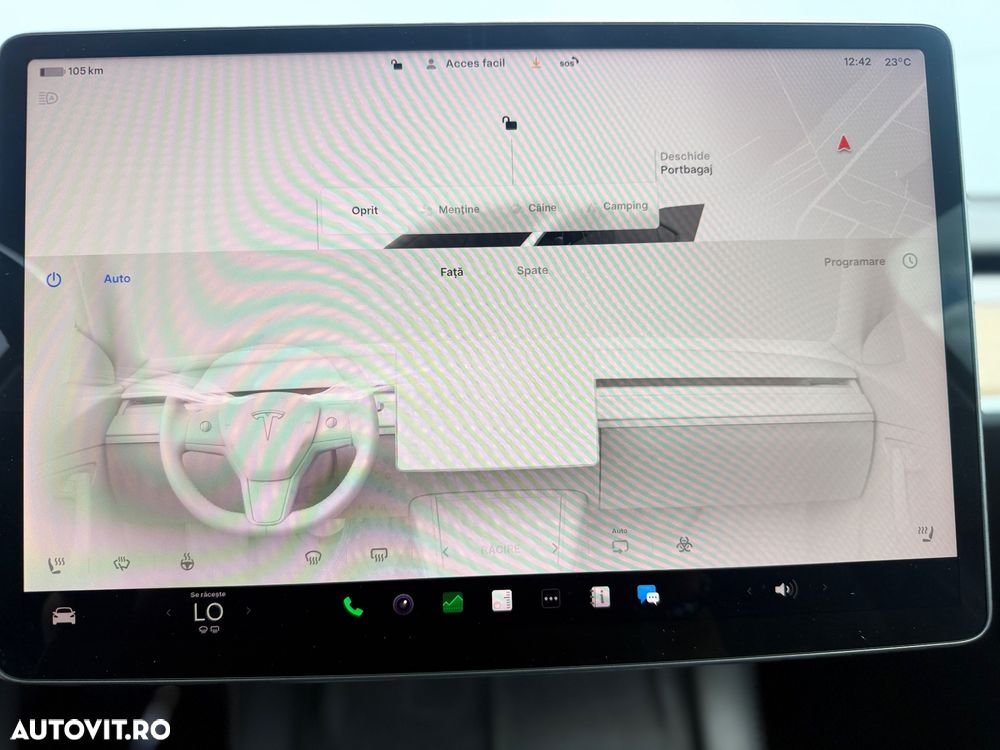 Tesla Model Y - 8