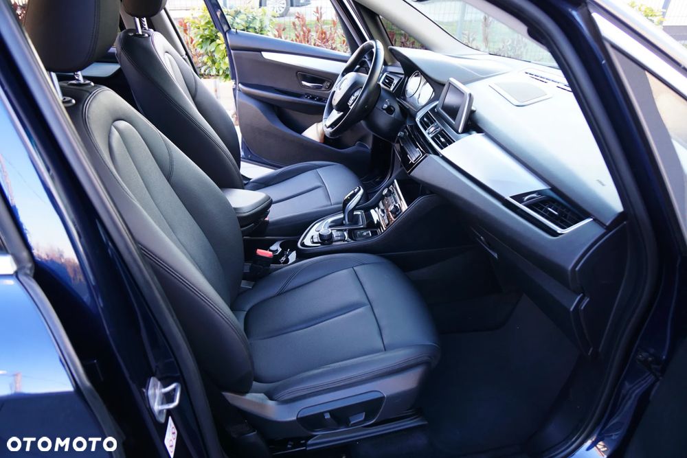 BMW Seria 2 218d Advantage sport - 21