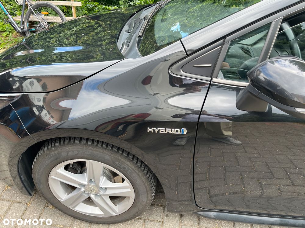 Toyota Corolla 1.8 Hybrid Comfort - 4