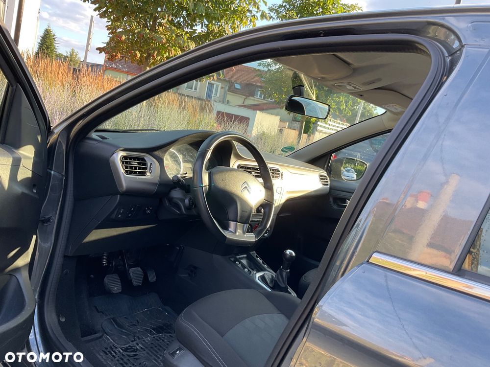 Citroën C-Elysée 1.6 BlueHDi Exclusive - 17