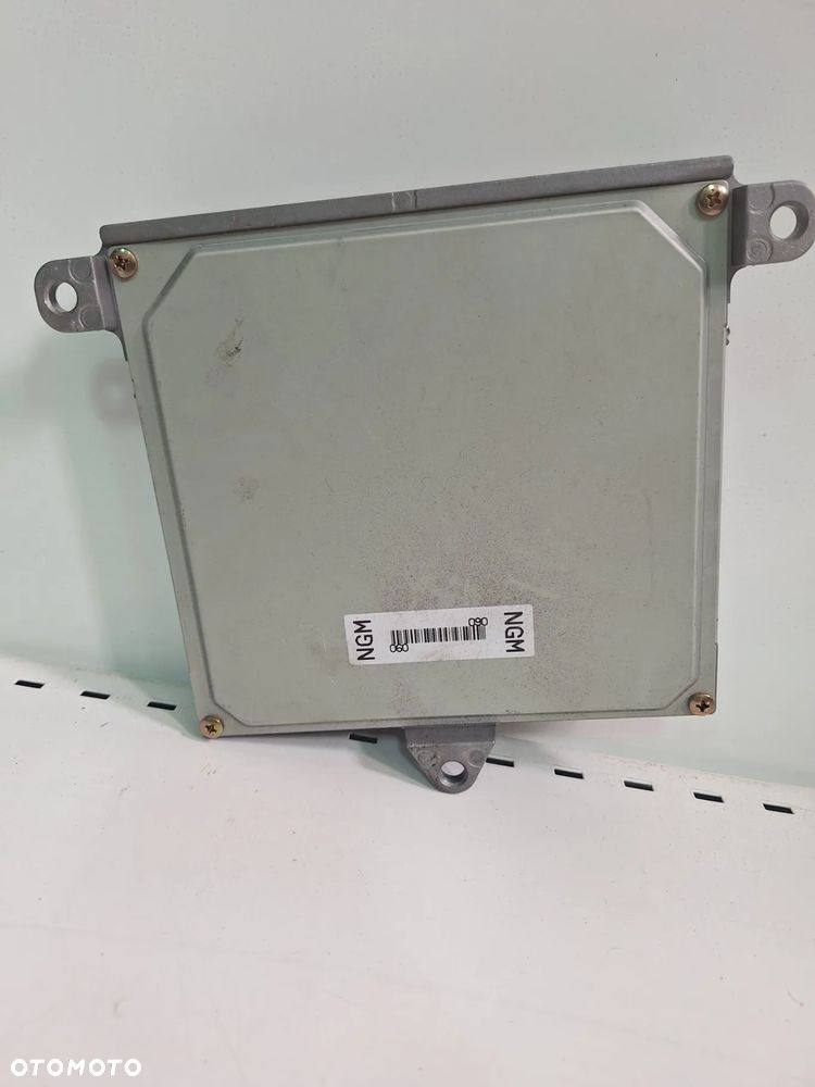 komputer silnika  HONDA PRELUDE V 2.0 37820-P5N-G01   (50/2) - 5